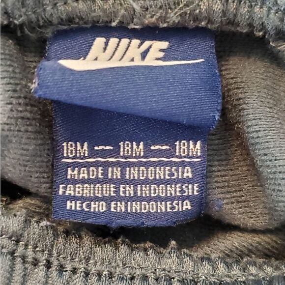 Nike Gray & Blue Track Suit - Picture 4 of 5